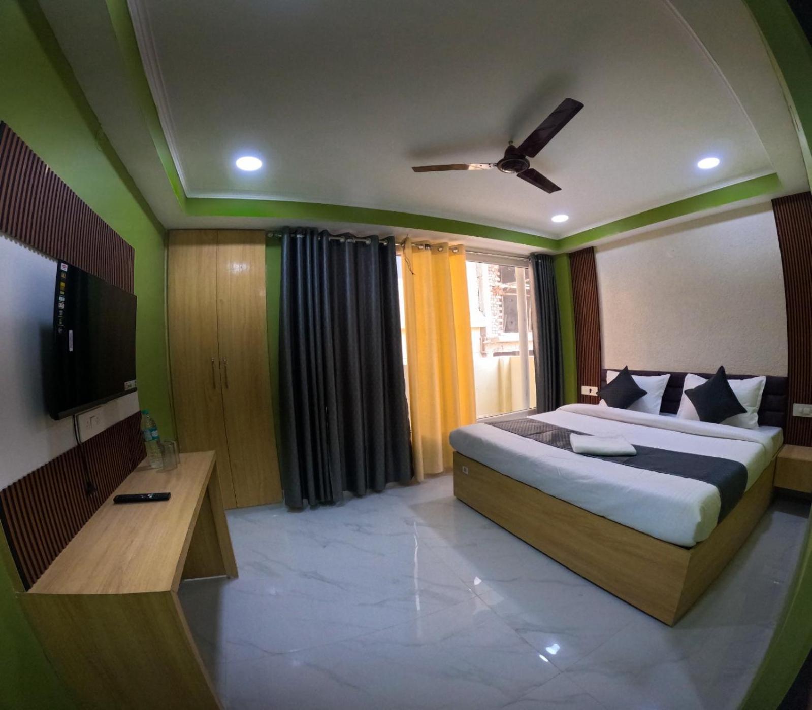 Hotel Aastha Height Rishikesh Exterior photo