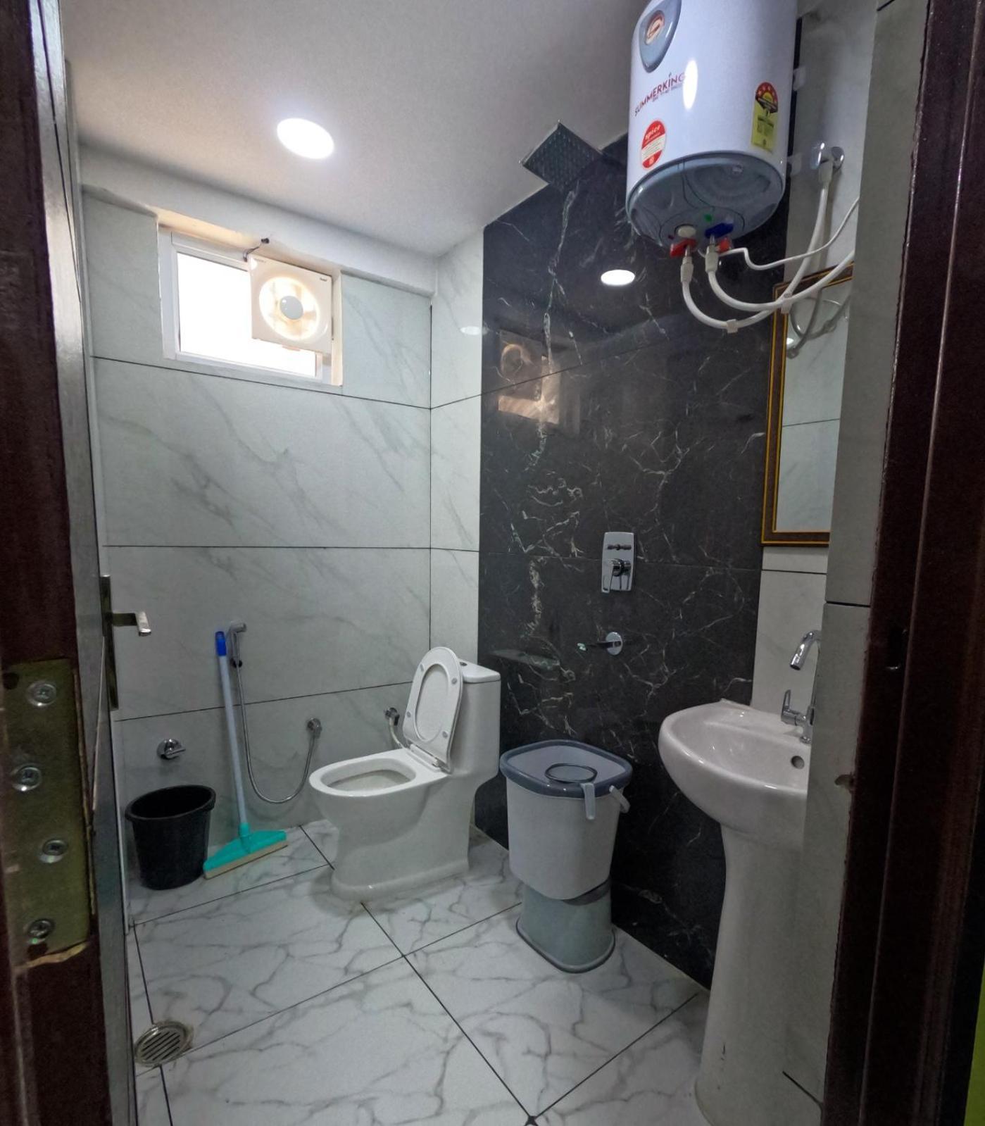Hotel Aastha Height Rishikesh Exterior photo
